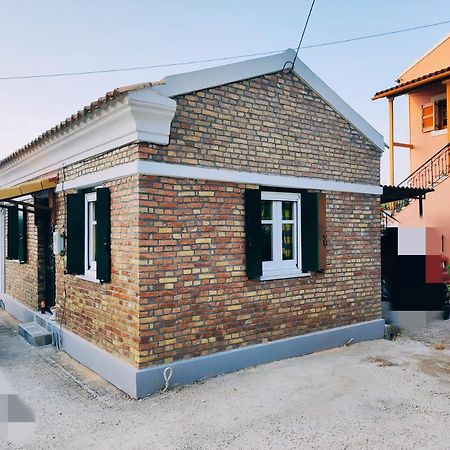 Relax Like The Old Days Villa Kastania  Exterior photo